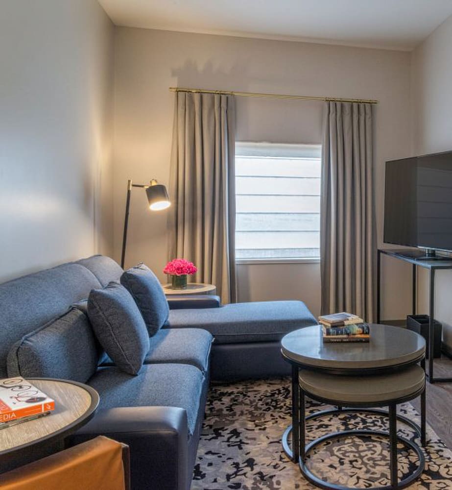 One Bedroom King Suite - Photo 1