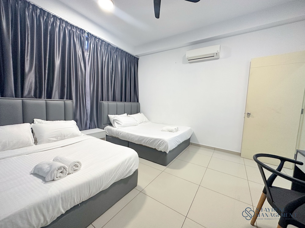 Comfort Apartment, 2 Queen Beds, Sea View - Photo 3
