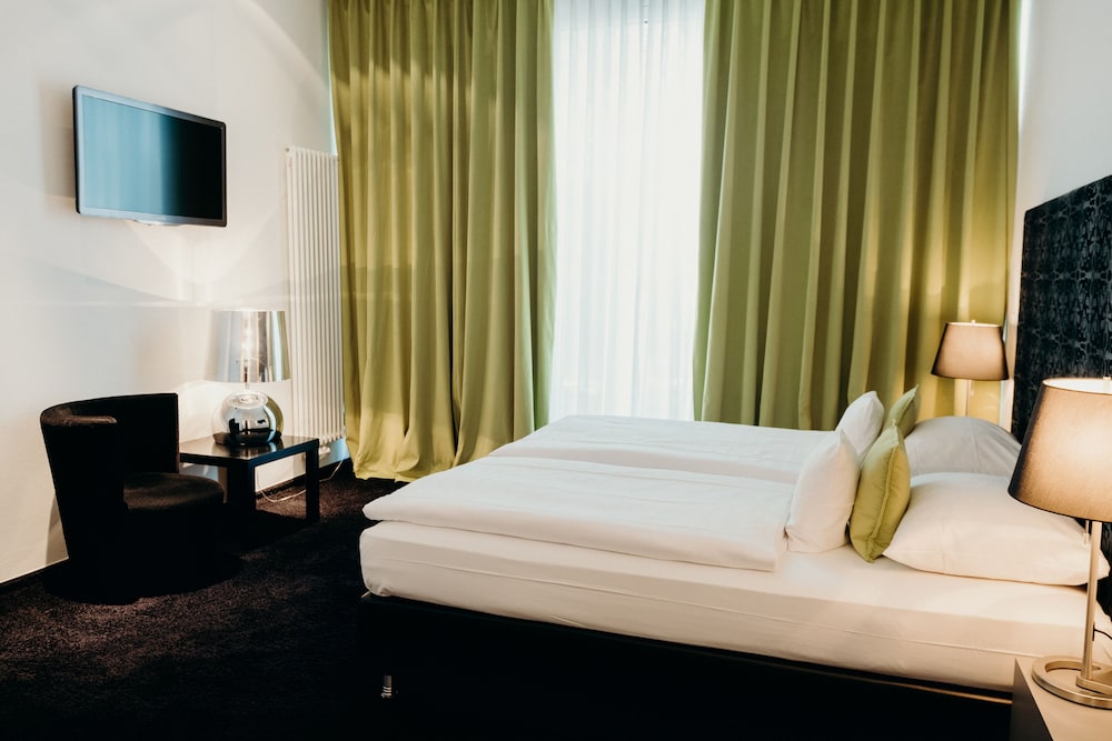 Superior Single Room