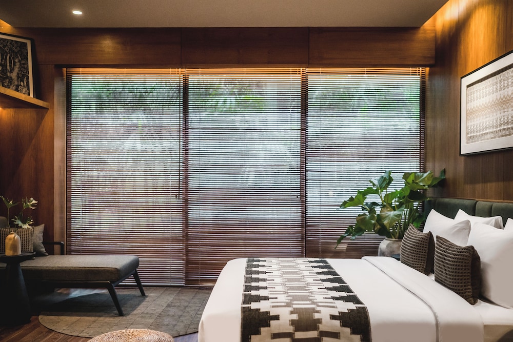 One Bedroom Escape Suite - Special Opening Promotion