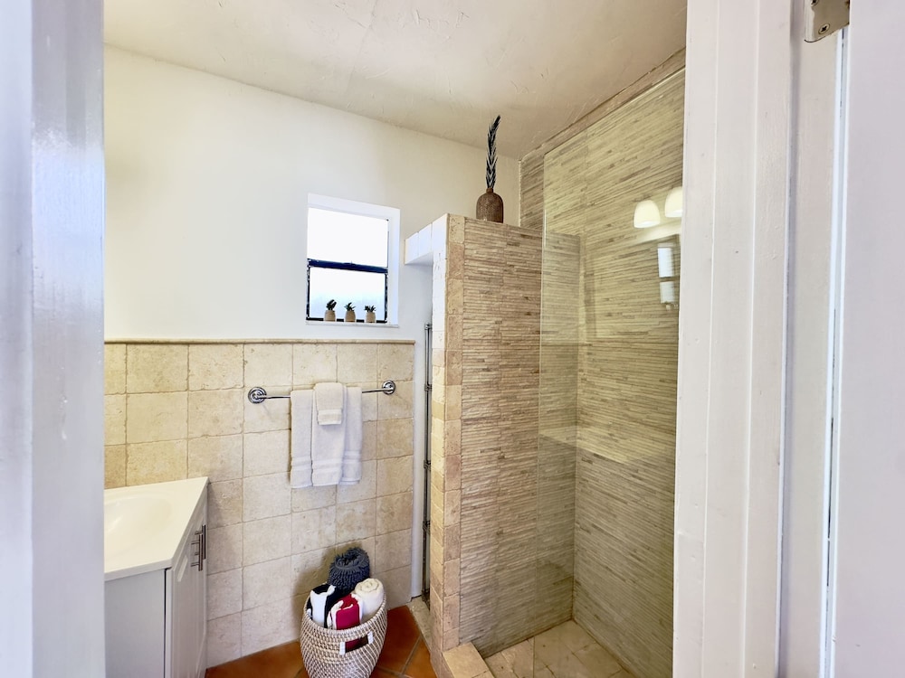 Beach Lover s Studio Apartment in Hollywood FL, Photo 18