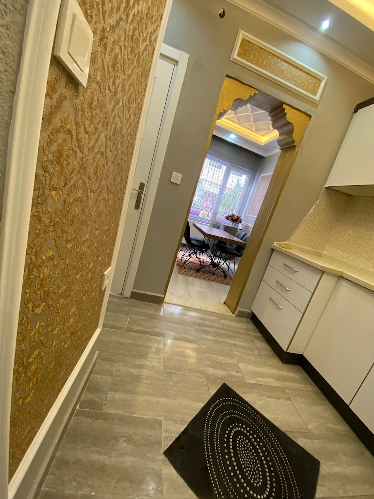 Comfort Apartment, 3 Bedrooms (No: 2) photo 3