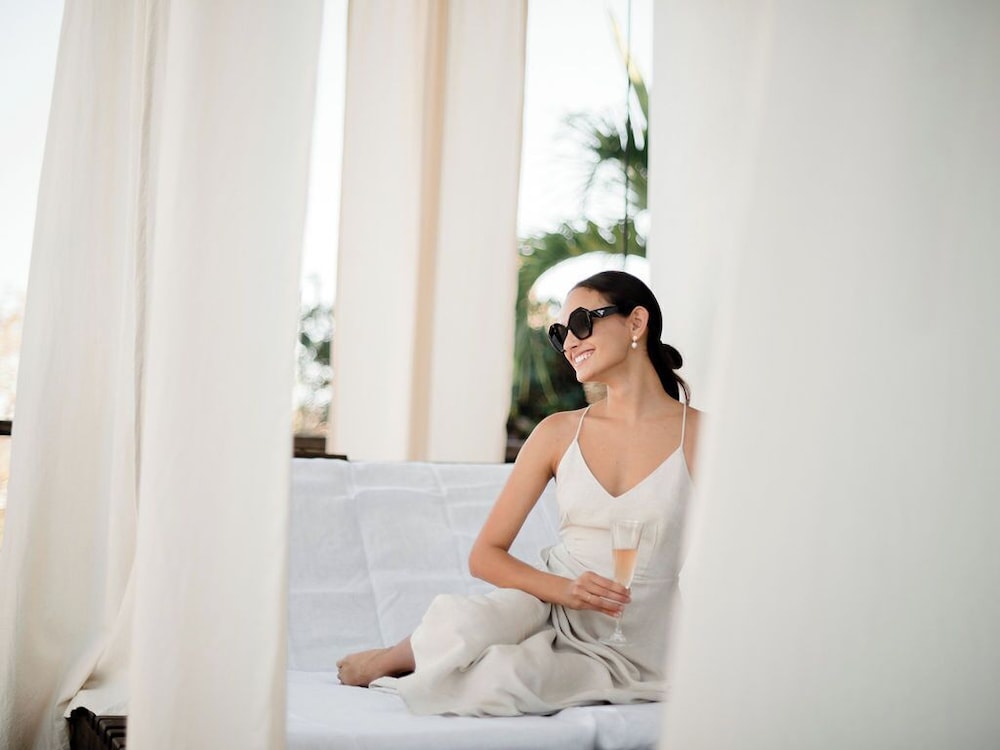 Suite, Sea View (#4) - Photo 6
