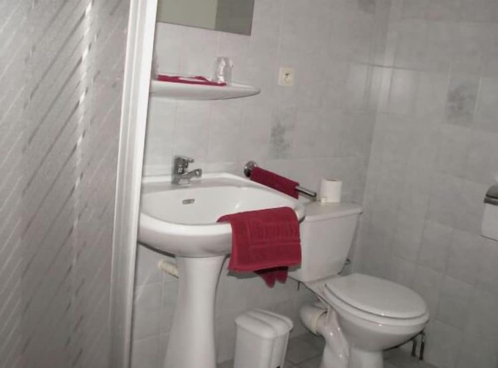 Single Room photo 3
