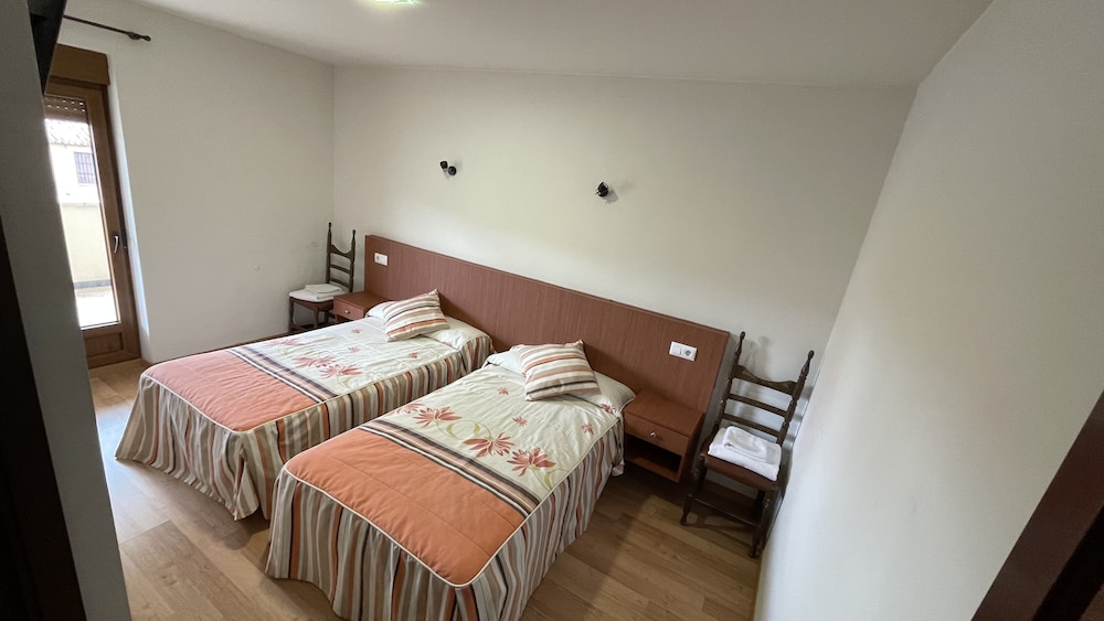 Twin Room, Balcony