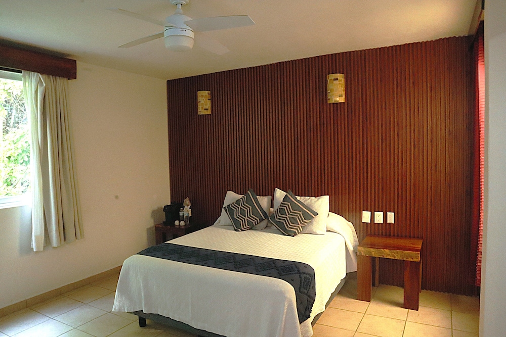 Standard Room photo 3