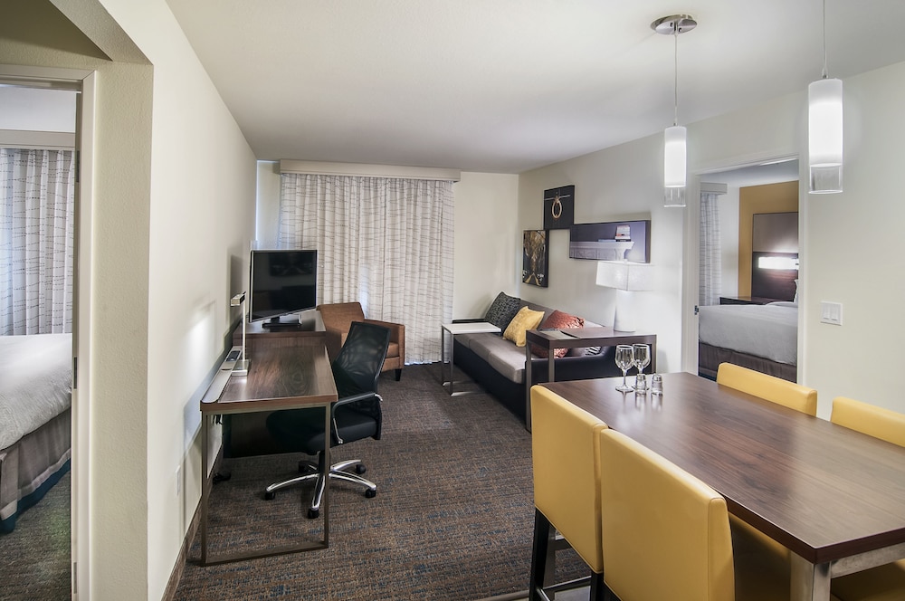 Suite, 2 Bedrooms
