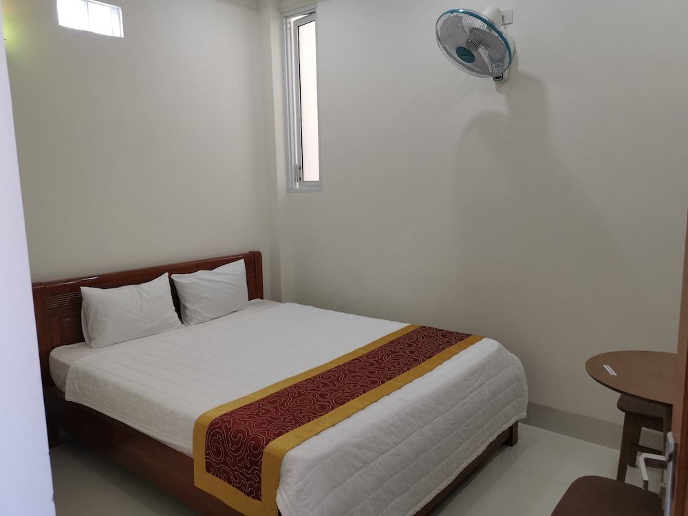 Single Room - Photo 1