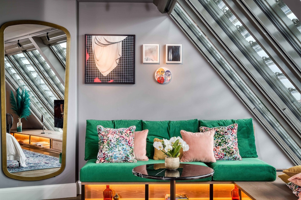 Loft, 1 King Bed