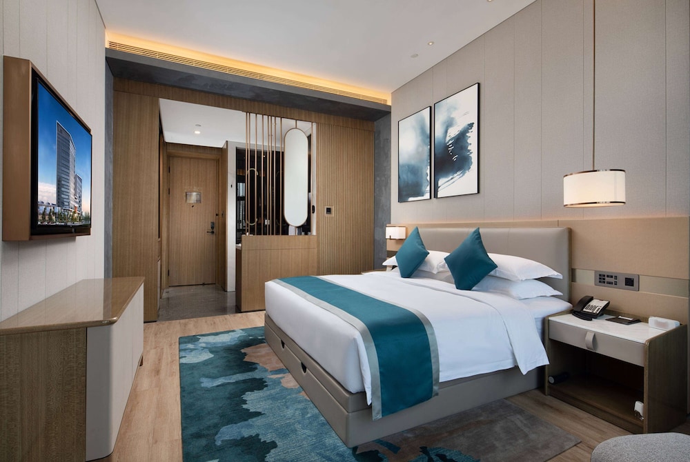 Superior Room, 1 Queen Bed, Non Smoking