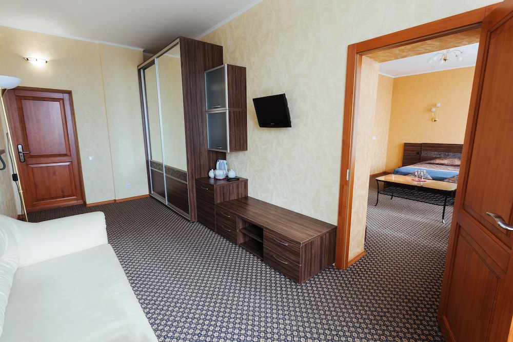 Suite, 1 Bedroom photo 3