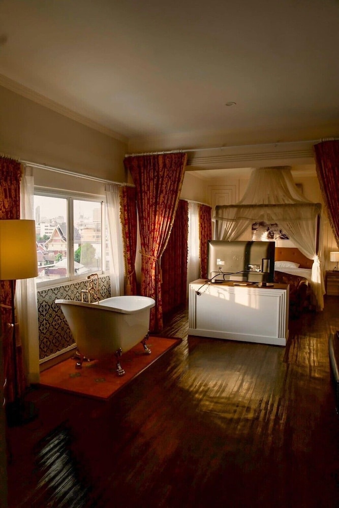 Luxury Studio Suite
