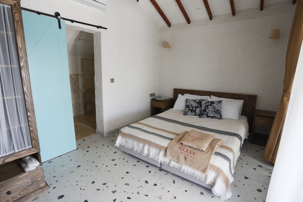 Design Bungalow, Sea View photo 3