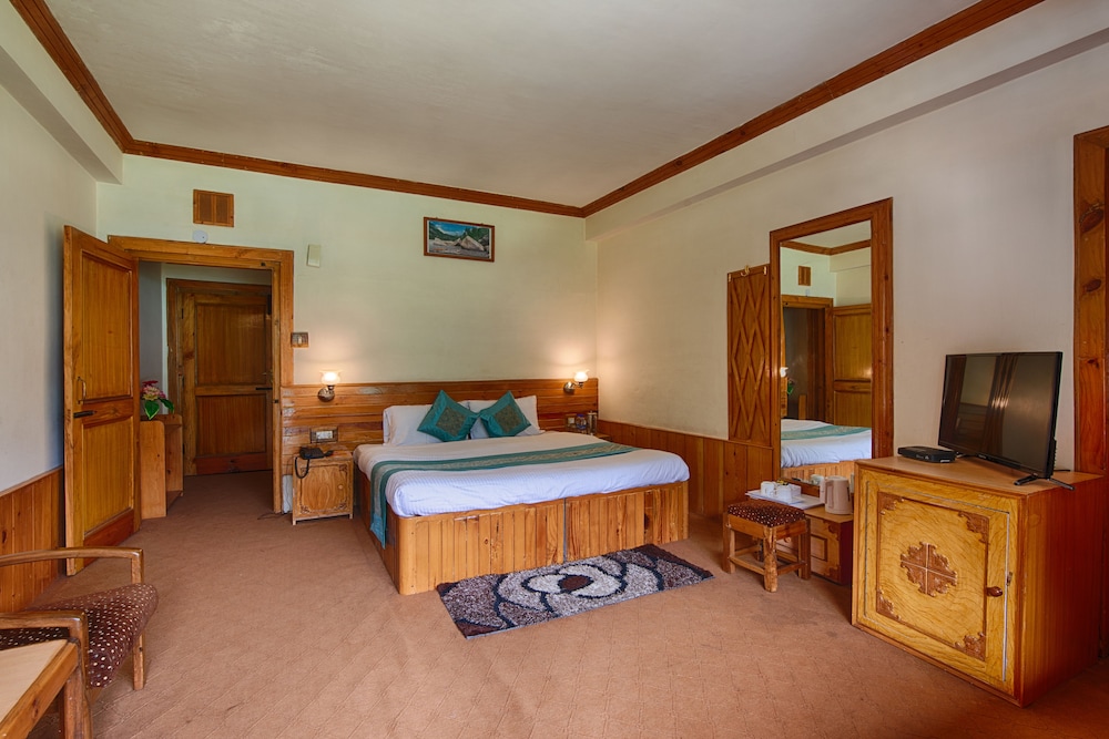 Deluxe Room, 1 Double Bed, Smoking