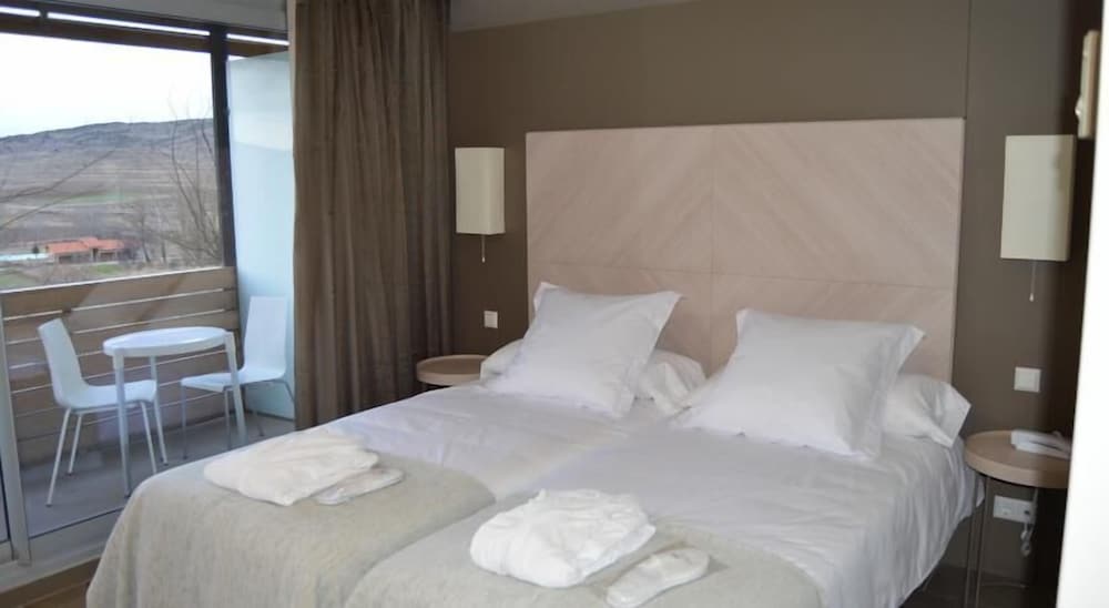 Habitación Doble Superior con Vista a la Montaña