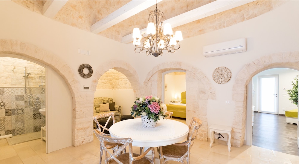 Trullo Melograno photo 1
