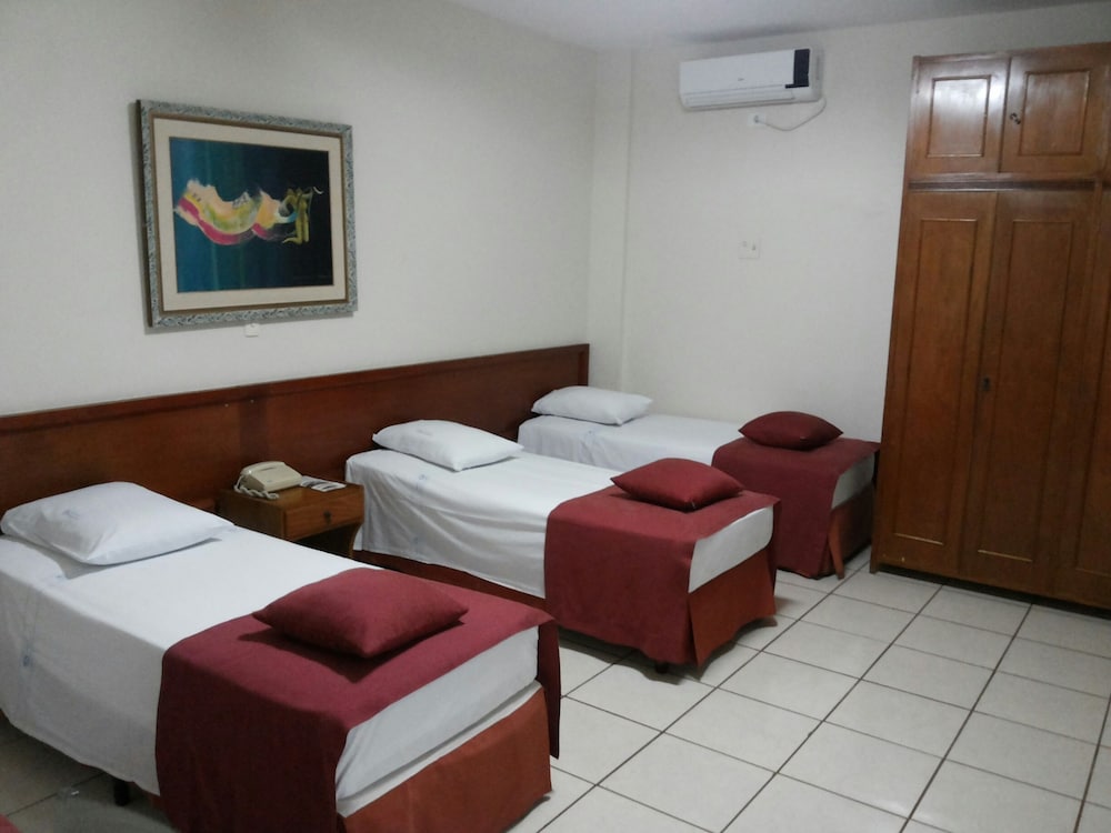 Standard Quadruple Room photo 2