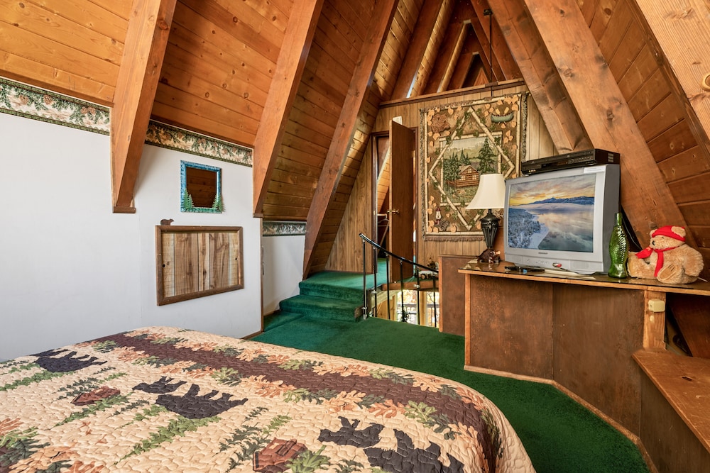 Basic Cabin photo 1