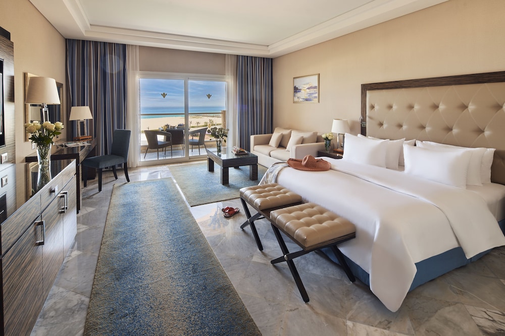 Superior Room, 1 King Bed, Sea View