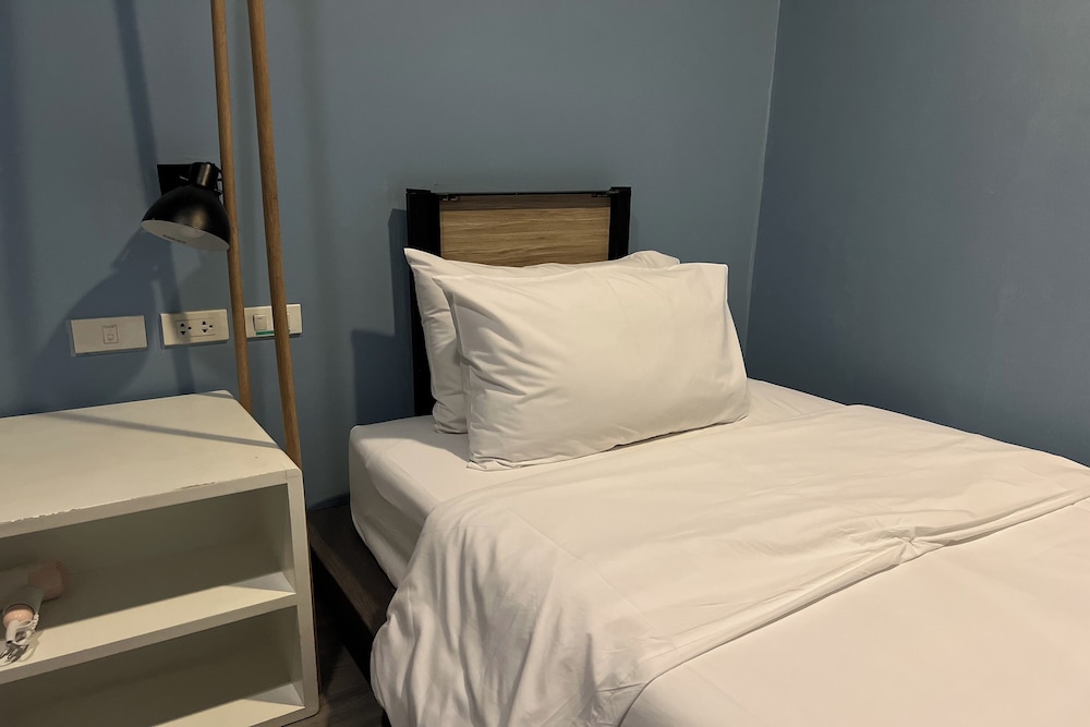 Simply Single Room no Window photo 2