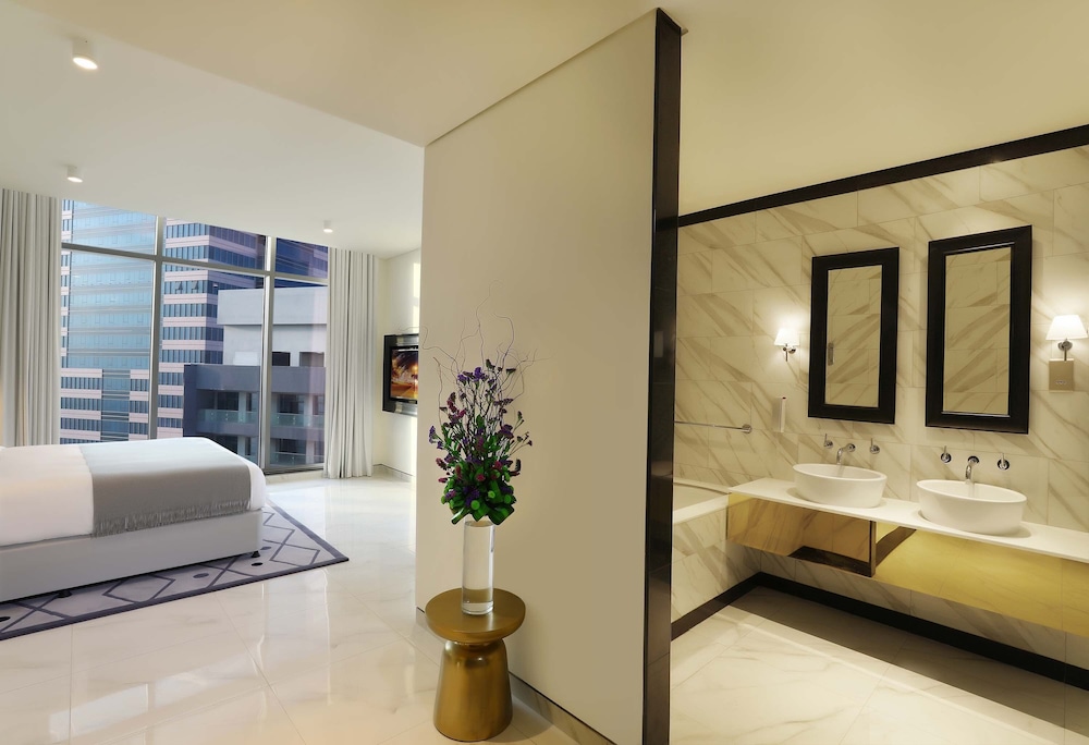 Premium Apartment, 2 Bedrooms - Photo 5