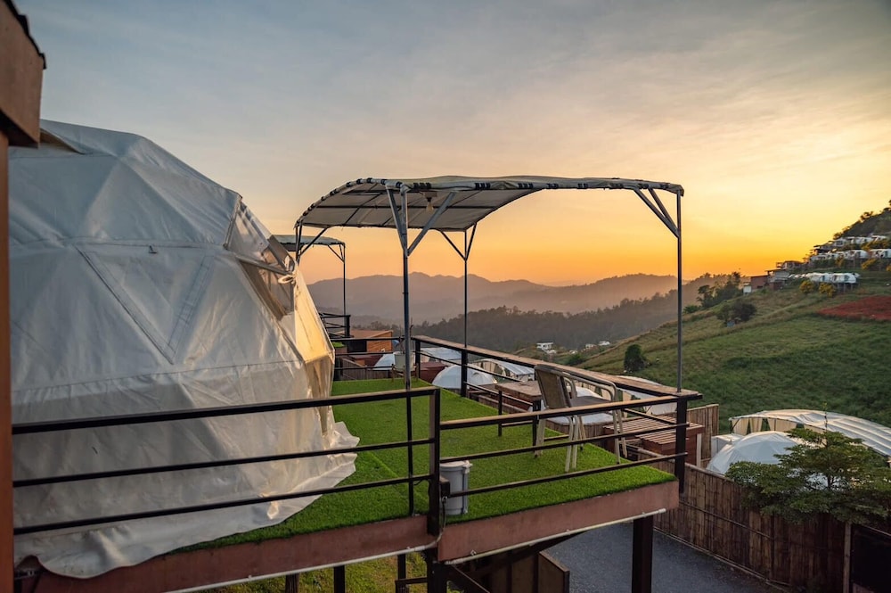 Standard Room, Balcony, Mountain View photo 3