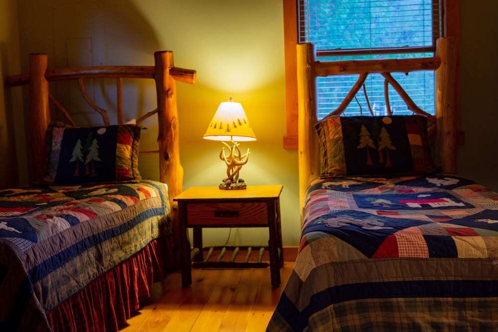 Comfort Cabin, 2 Bedrooms photo 1