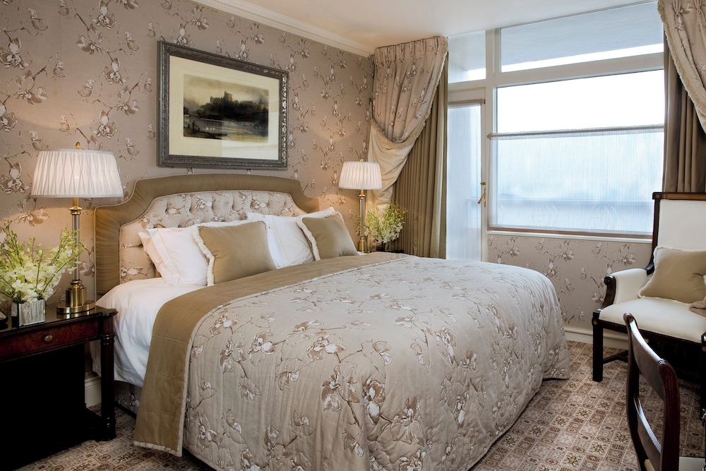 Deluxe Room, 1 Double Bed, Balcony photo 1
