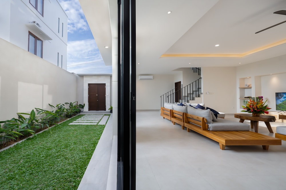 Superior Villa, 2 Bedrooms - Photo 8