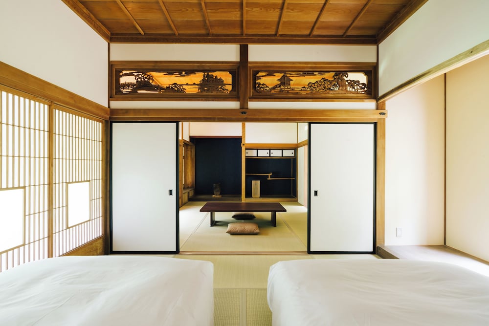 Deluxe Room, 2 Bedrooms, Non Smoking, Garden View photo 3