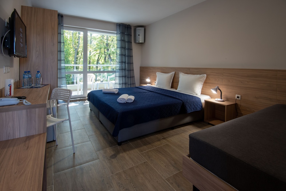 Luxury Suite, Terrace photo 3