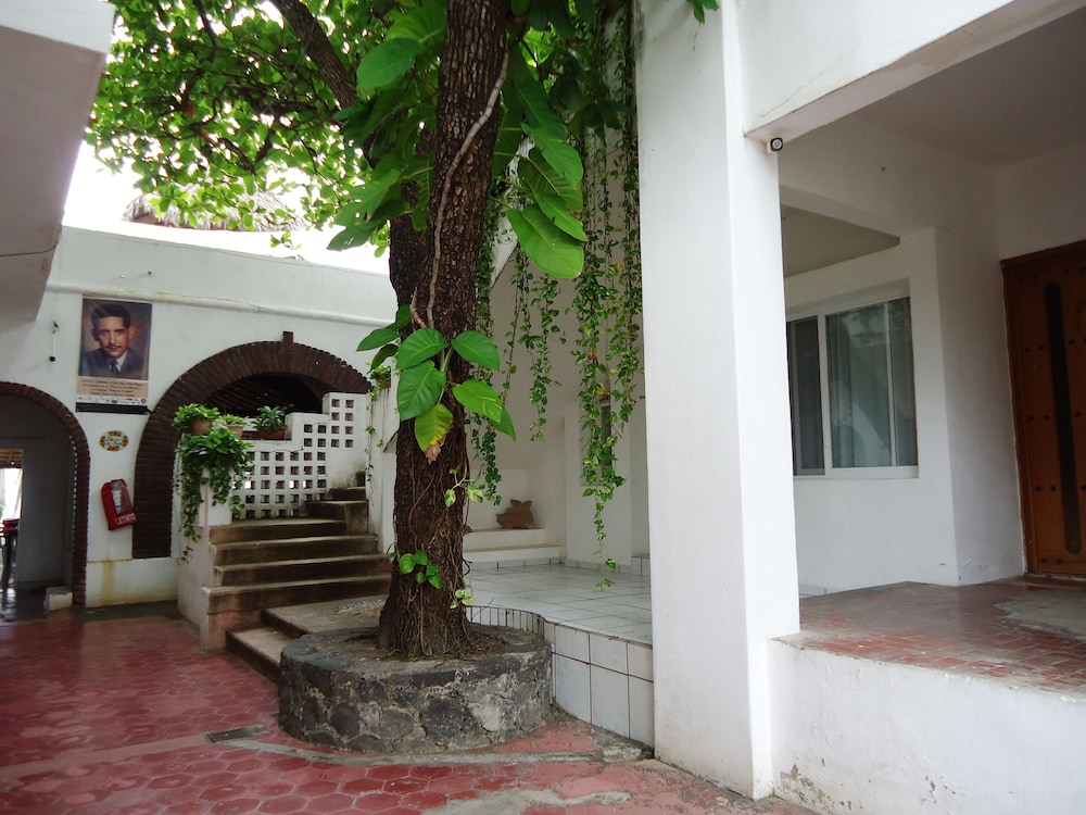Deluxe Room, 2 Double Beds, Garden Area photo 3