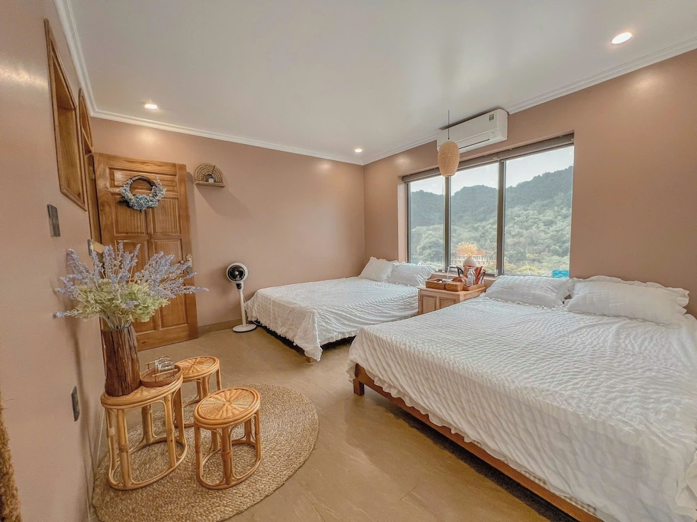 Family Double or Twin Room, City View