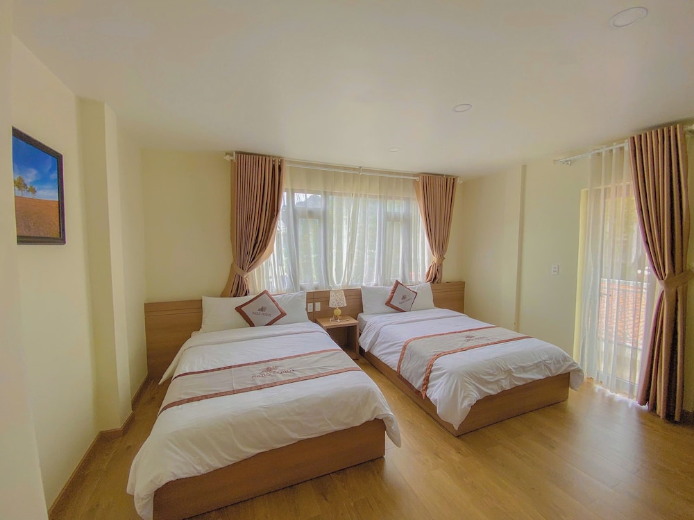 Luxury Double Room, Balcony, City View