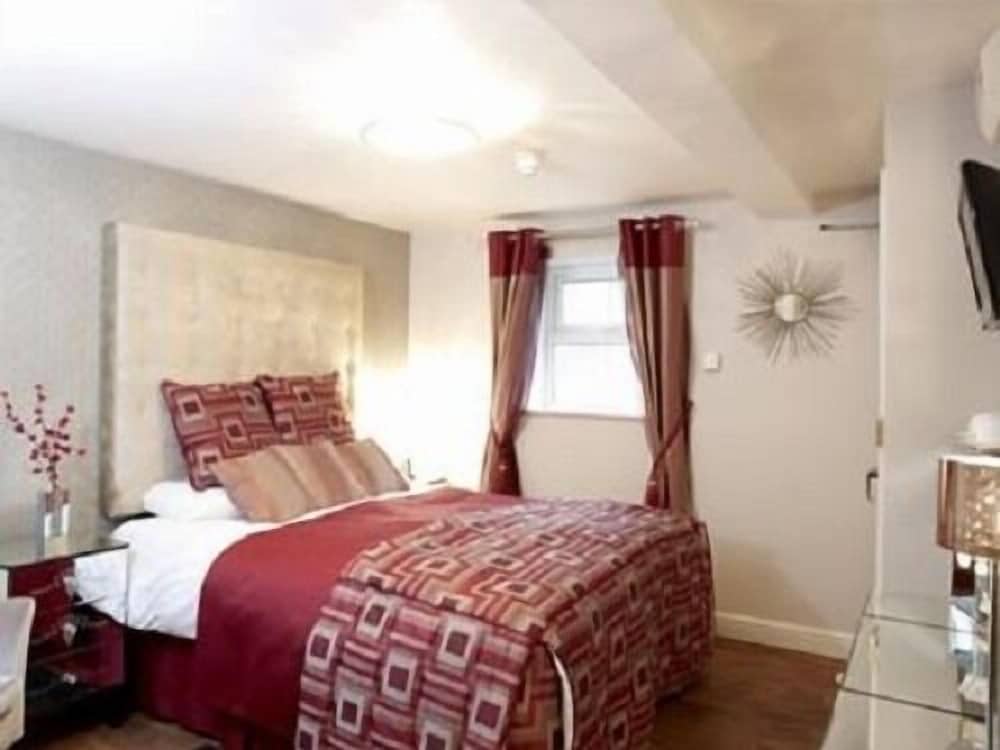 Double Room, Ensuite (Contemporary) photo 1