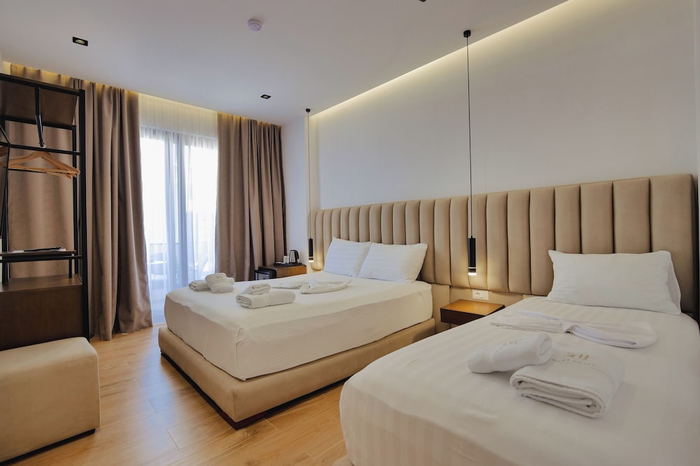 Deluxe Triple Room, Sea View