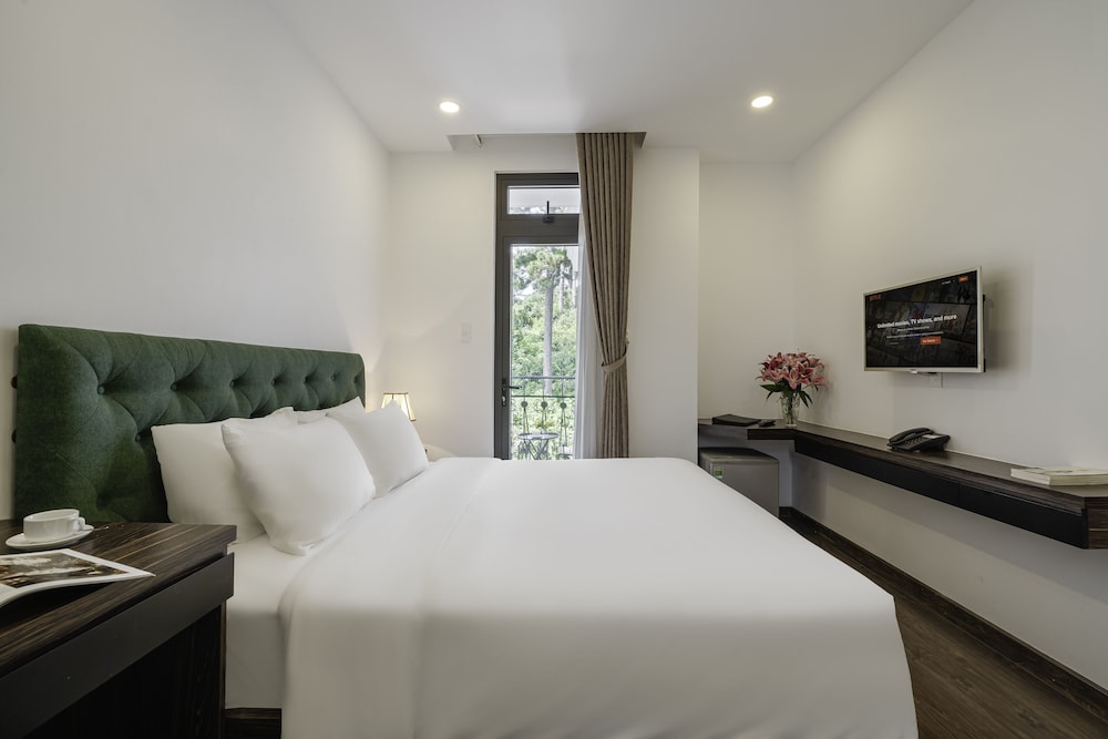 Superior Double Room, Balcony - Photo 2
