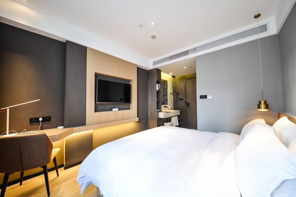Superior Double Room(Accept reservations with non transit visa-free)