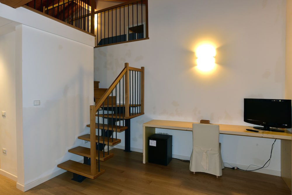 Duplex photo 3