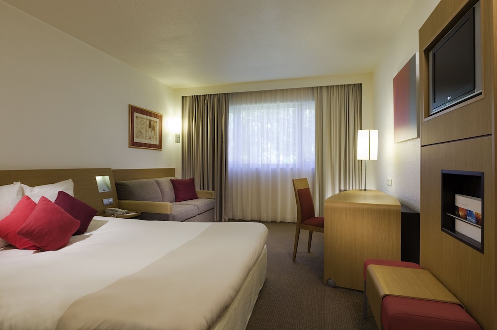 Standard Room, 2 Queen Beds - Photo 4