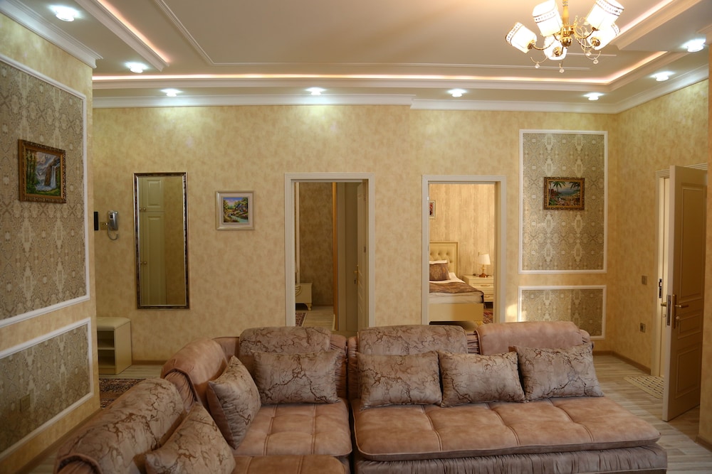 Deluxe House, Mountain View photo 2
