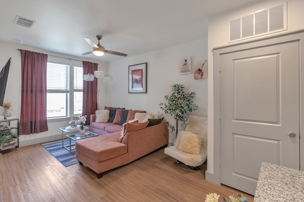 Apartment, 1 Bedroom photo 2