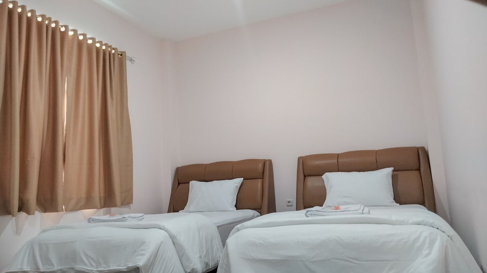 Premium Twin Room photo 1