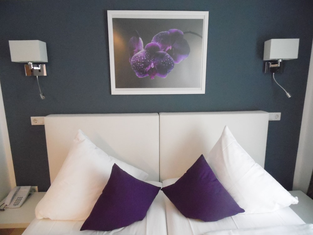 Double Room - Photo 3