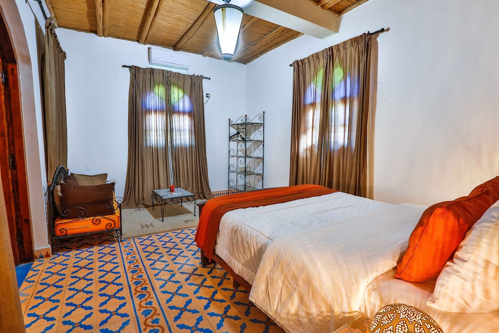 Deluxe Double Room, 1 Bedroom, Garden View (1) photo 2