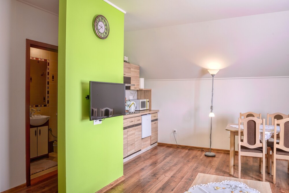 Apartment (Tulipán) photo 3
