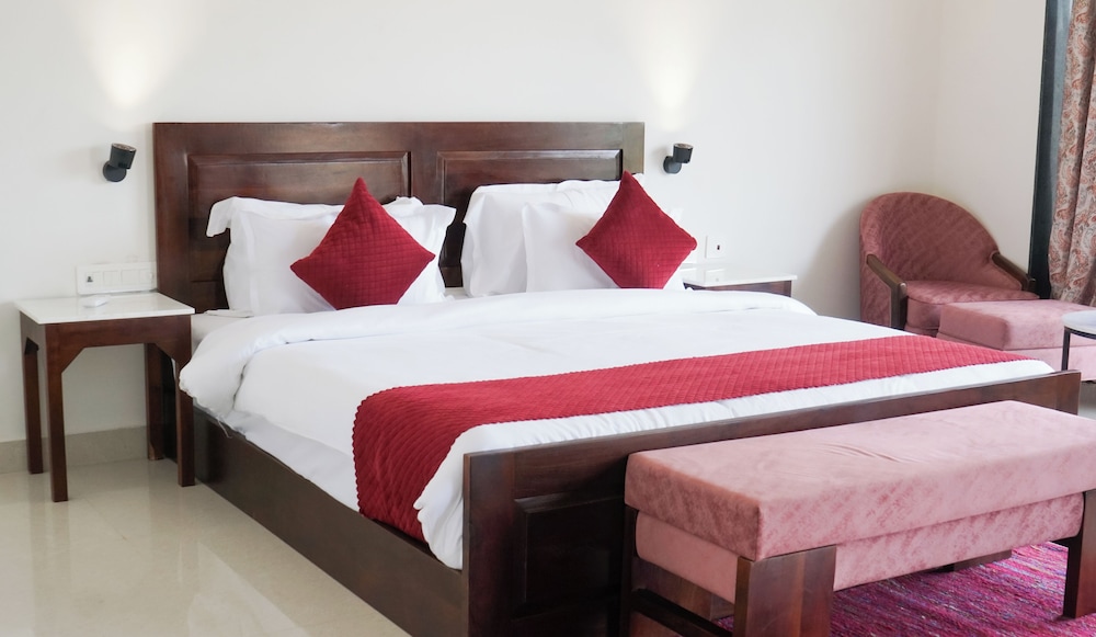 Luxury Triple Room, Balcony