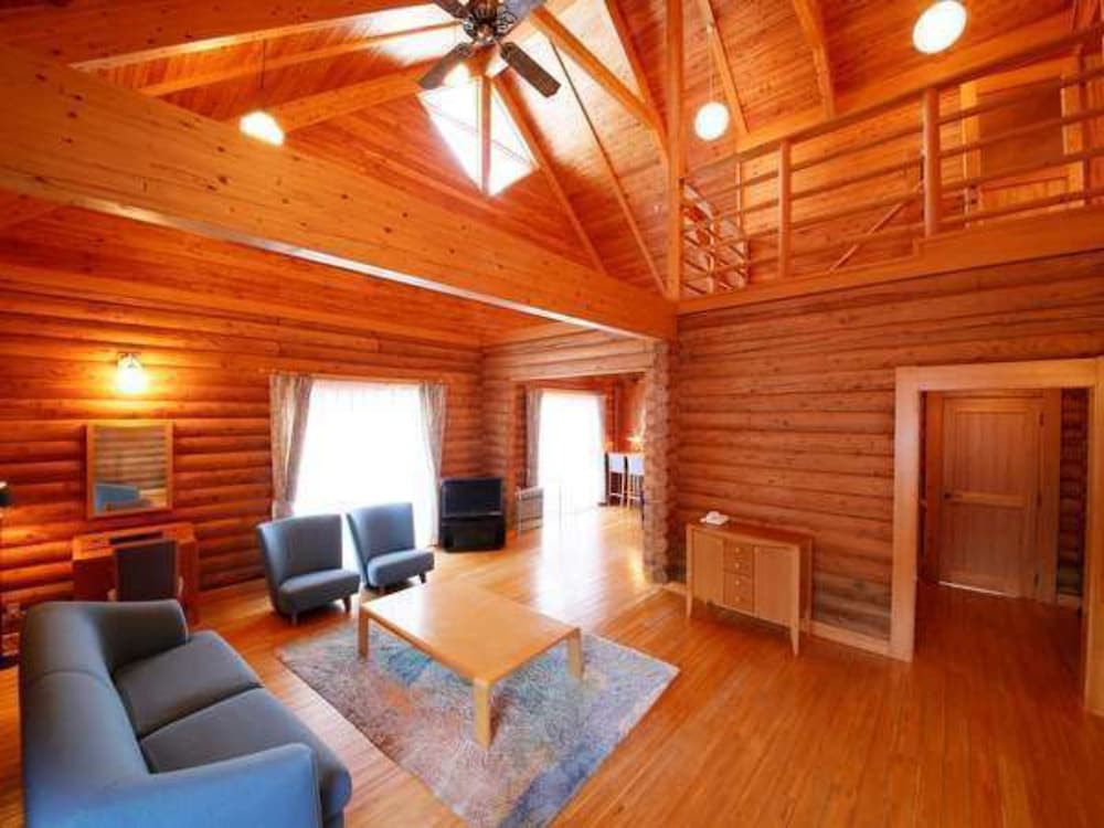 Wide Cottage, Smoking, Room Only photo 3