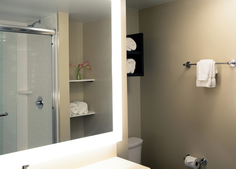 Studio Suite, Multiple Beds, Kitchen photo 2