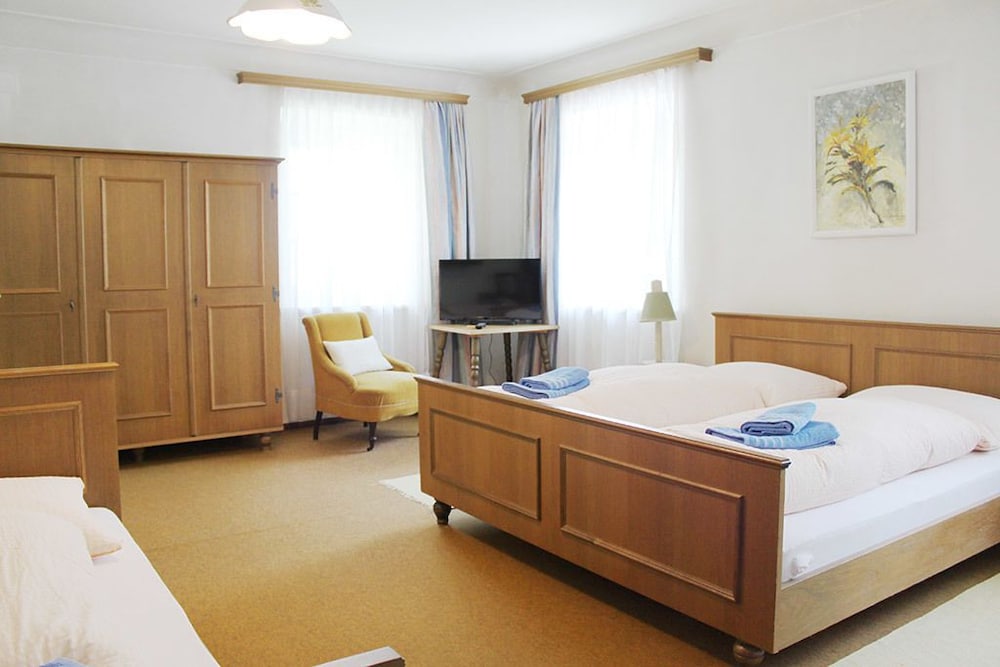 Executive Suite, 1 Bedroom - Photo 4